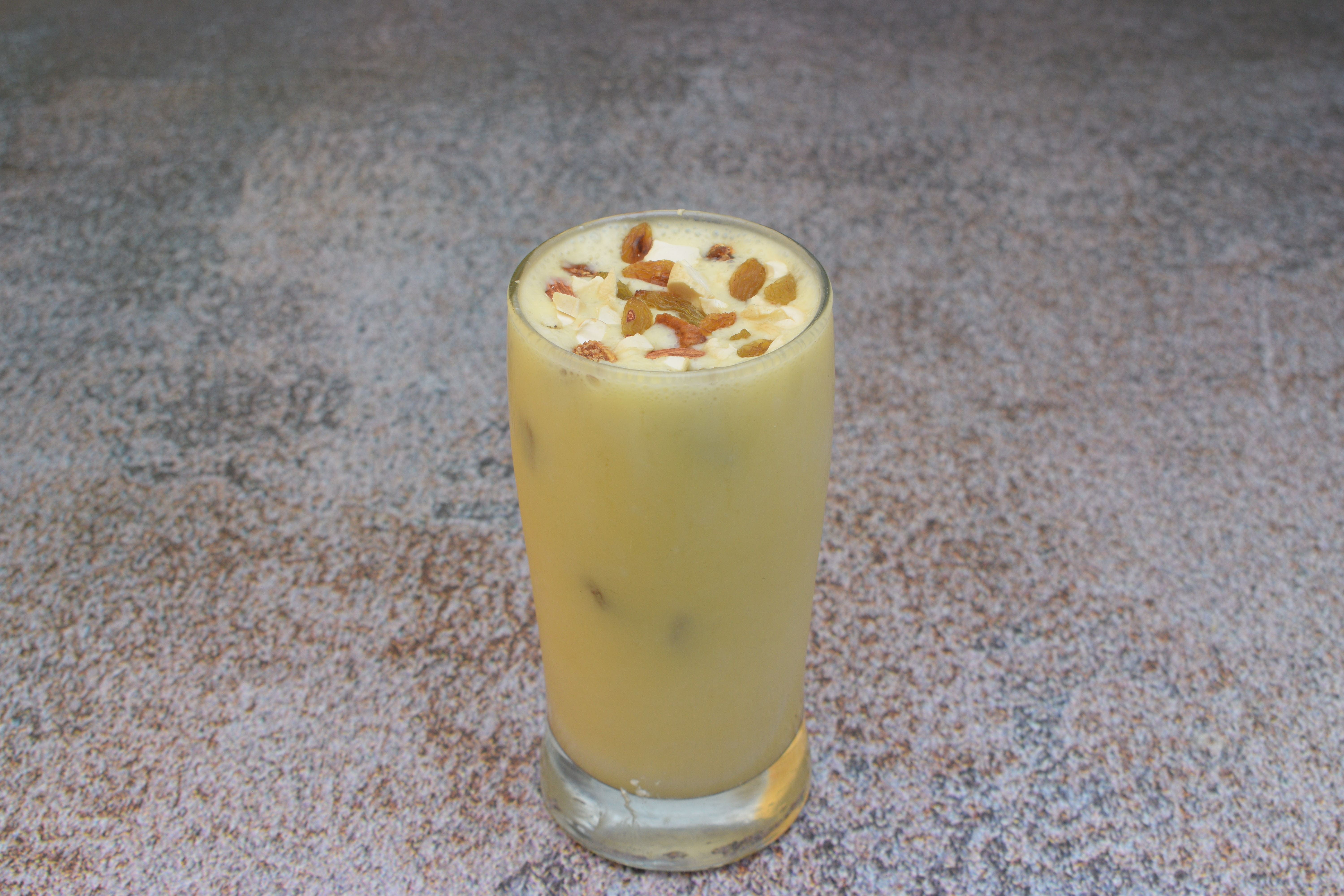 DRY FRUIT MILKSHAKE-min.jpg